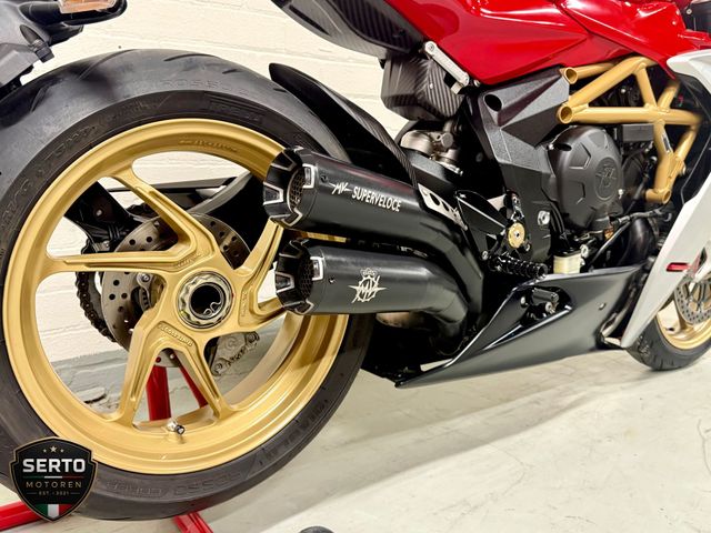 mv-agusta - superveloce-800