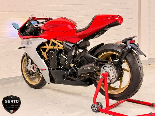 mv-agusta - superveloce-800