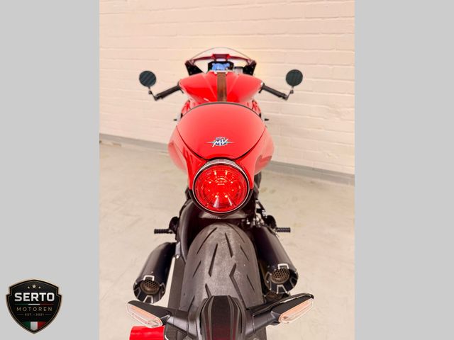 mv-agusta - superveloce-800