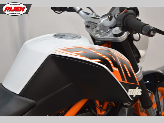 ktm - 390-duke