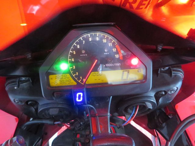 honda - cbr-1000-rr-fireblade