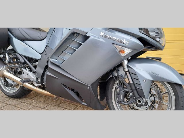 kawasaki - gtr-1400