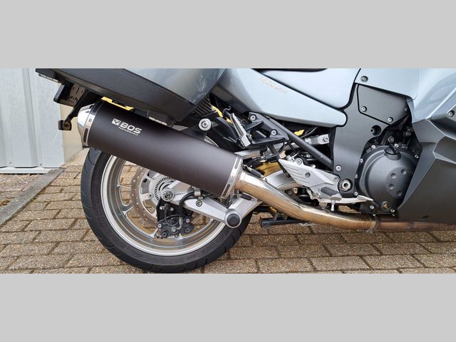 kawasaki - gtr-1400