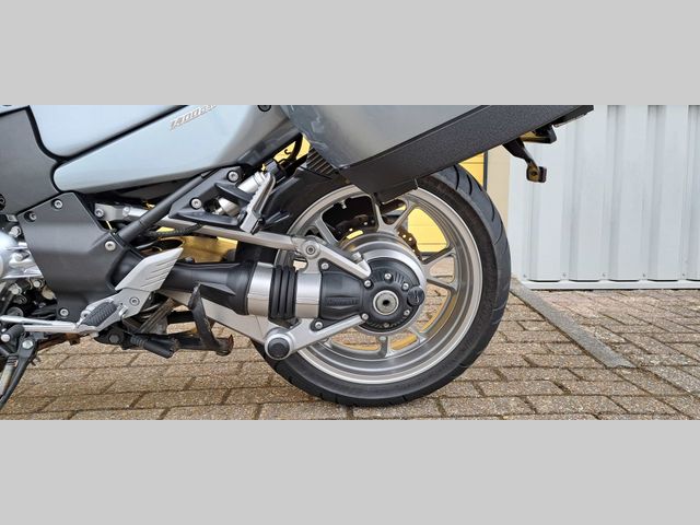 kawasaki - gtr-1400