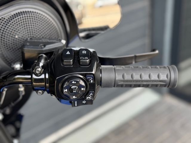 harley-davidson - street-glide