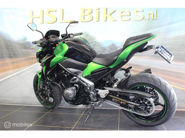 kawasaki - z900