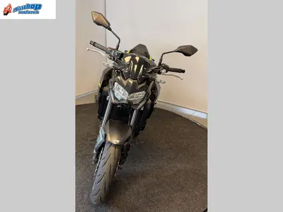 KAWASAKI Z900 – foto 2