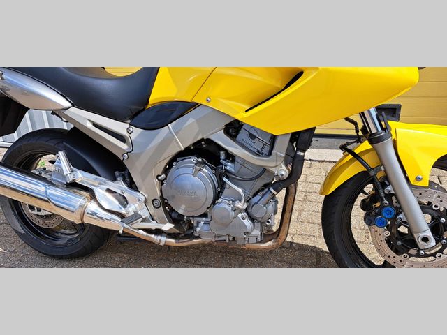 yamaha - tdm-900