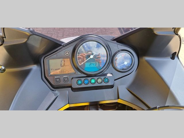yamaha - tdm-900