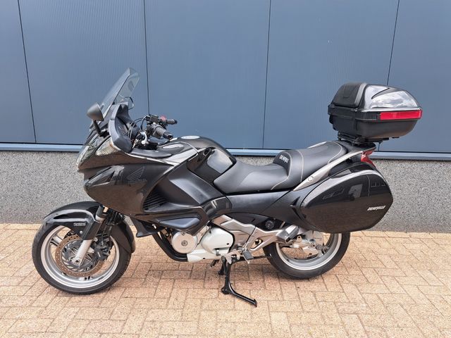 honda - nt-700-v-deauville-abs