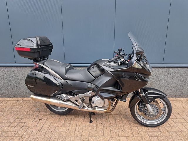honda - nt-700-v-deauville-abs