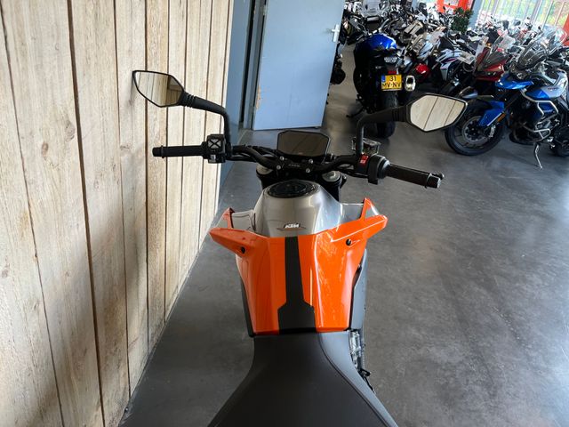 ktm - 790-duke