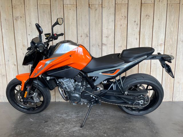 ktm - 790-duke