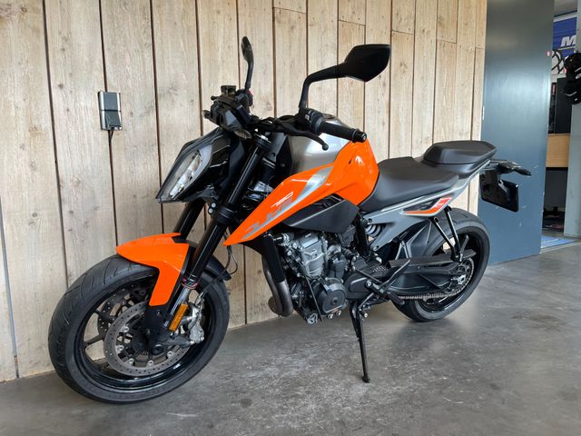 ktm - 790-duke