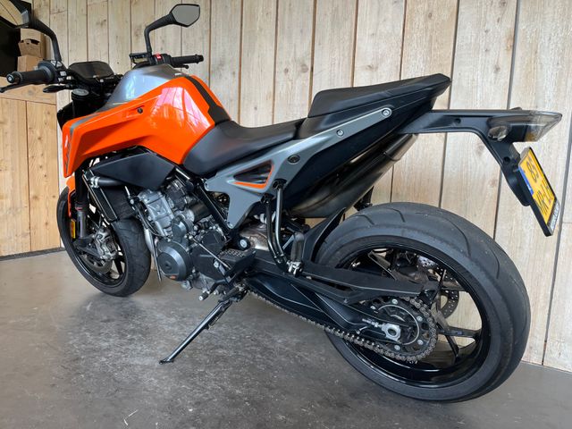 ktm - 790-duke
