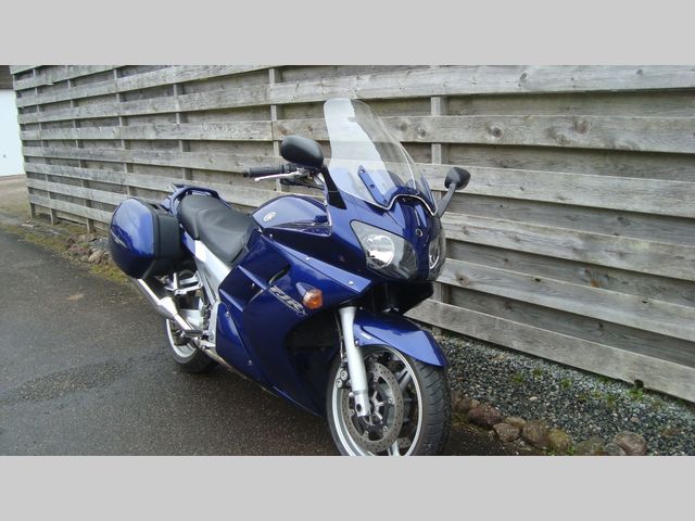 yamaha - fjr-1300