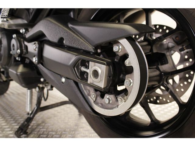 yamaha - tmax-tech-max