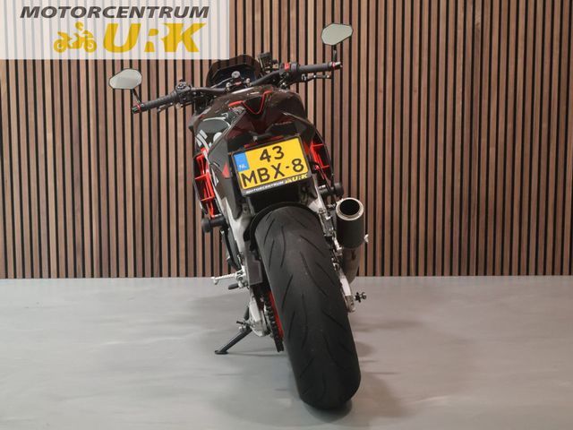 aprilia - tuono--v4-1100-factory