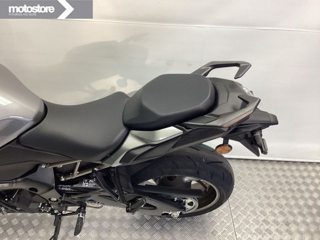 suzuki - gsx-s-1000-gt