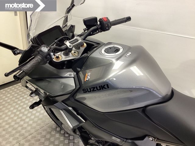 suzuki - gsx-s-1000-gt