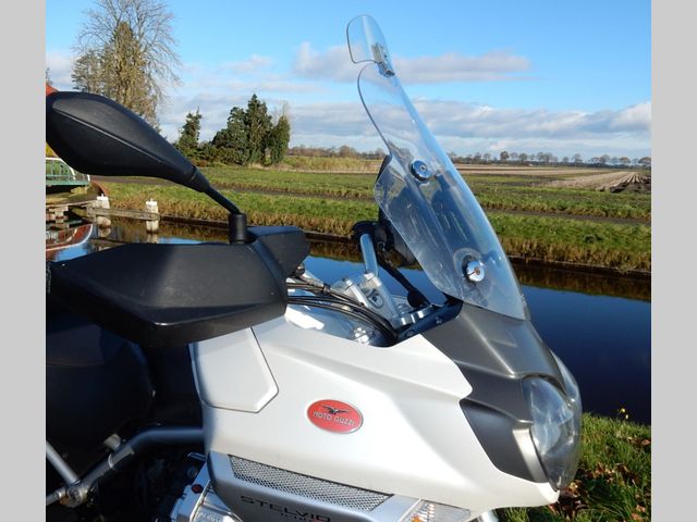 moto-guzzi - stelvio-1200-4v