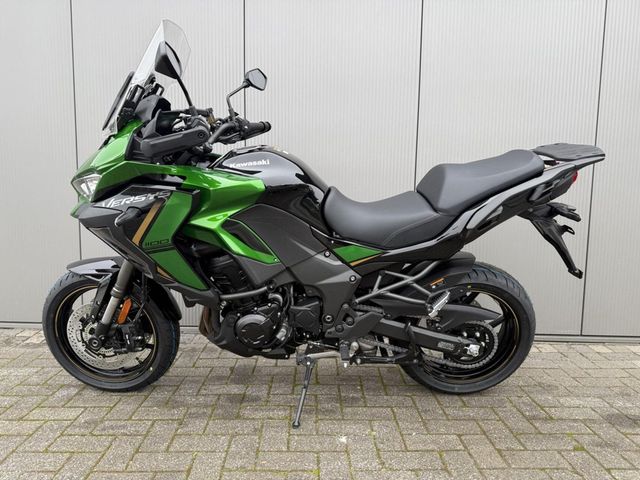 kawasaki - versys-1100-se