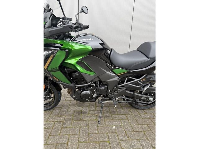 kawasaki - versys-1100-se