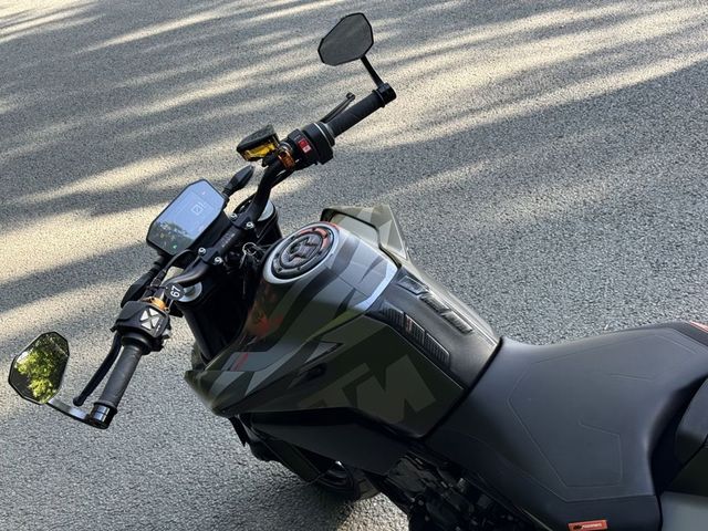 ktm - 790-duke