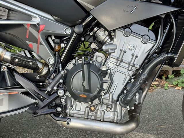 ktm - 790-duke