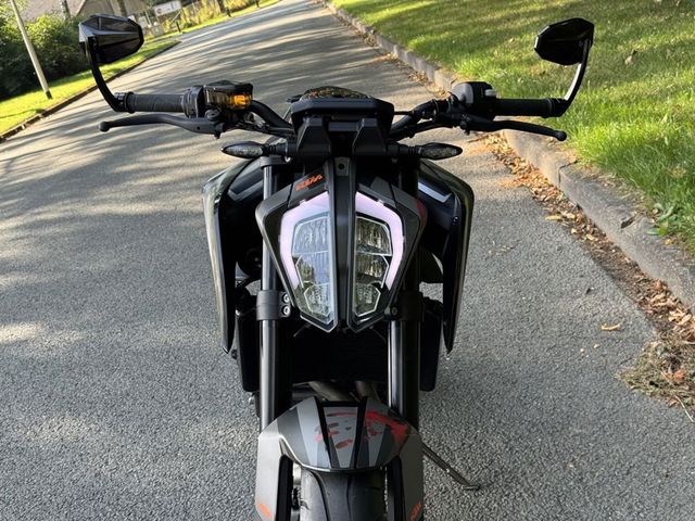ktm - 790-duke