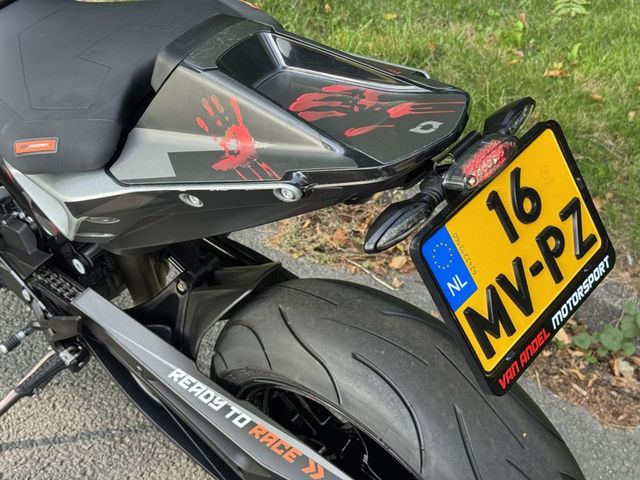 ktm - 790-duke