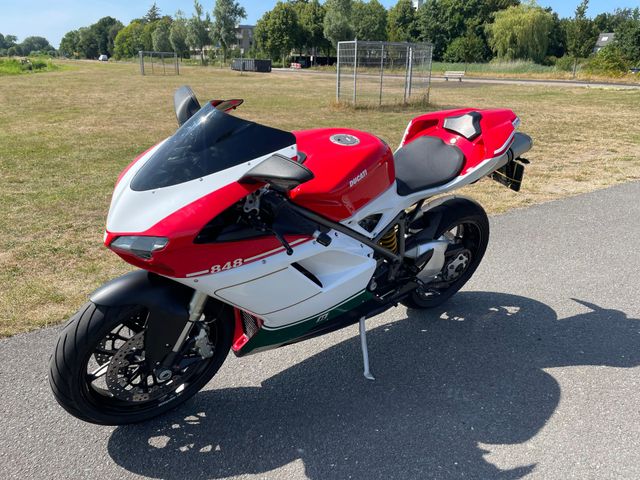 ducati - 848
