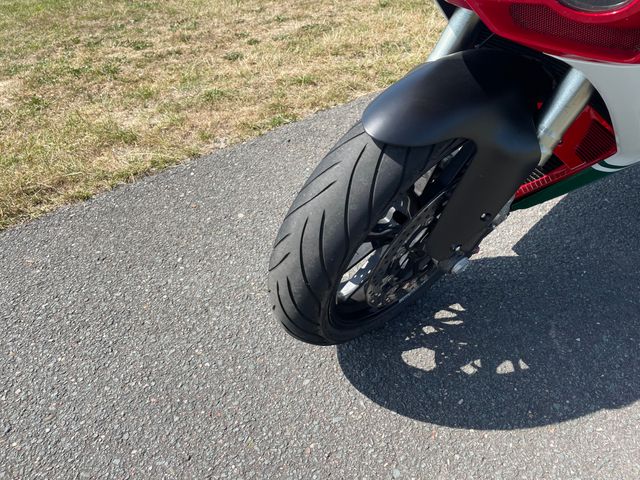 ducati - 848