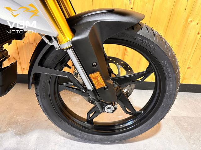 bmw - g-310-gs-40-years-gs-edition