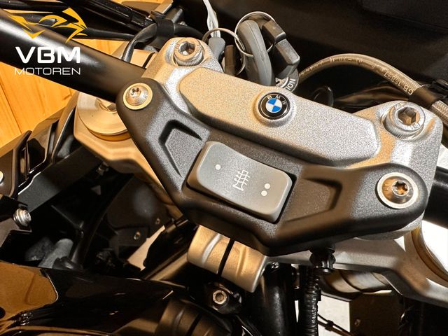 bmw - g-310-gs-40-years-gs-edition