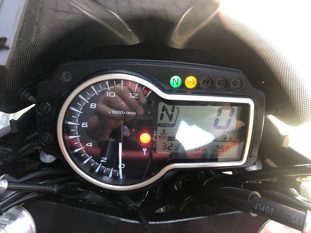 suzuki - gsr-750-a