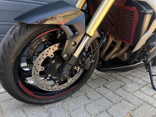 suzuki - gsr-750-a