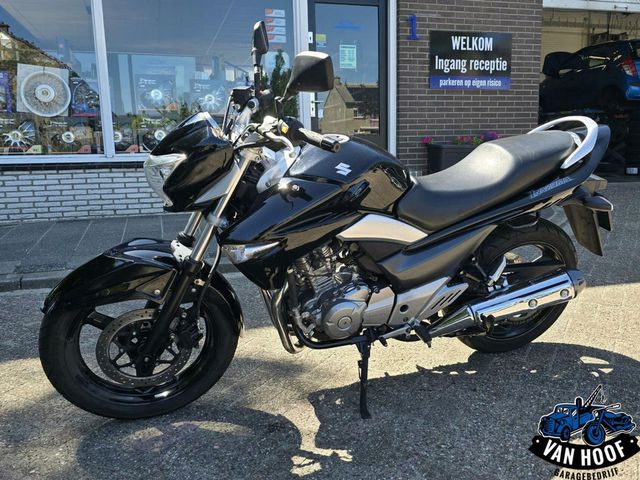 suzuki - inazuma-250