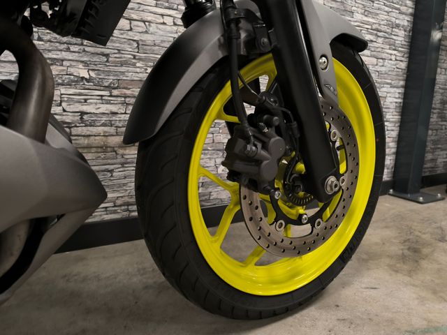 yamaha - mt-03