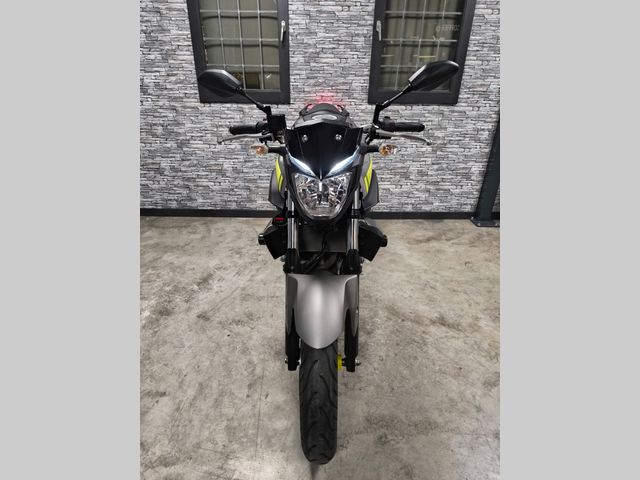 yamaha - mt-03