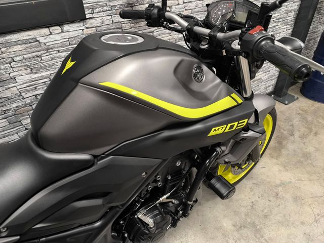 yamaha - mt-03