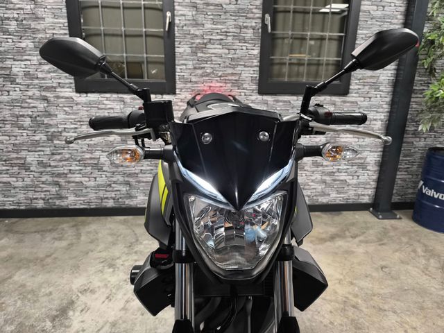 yamaha - mt-03
