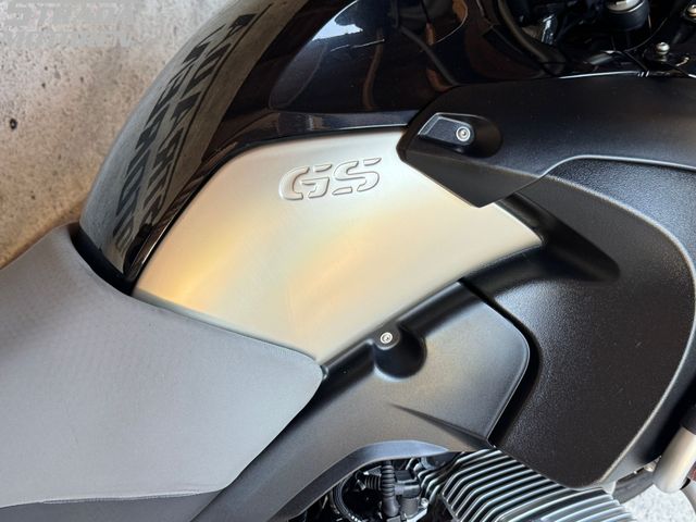 bmw - r-1200-gs-adventure