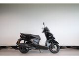 YAMAHA RAYZR