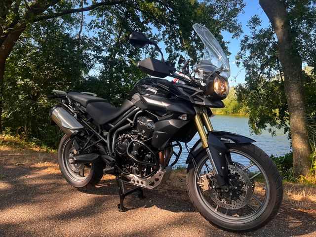triumph - tiger-800