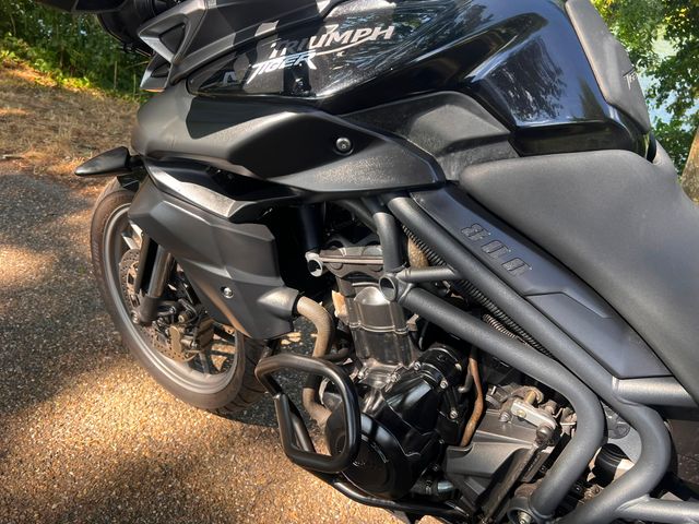 triumph - tiger-800