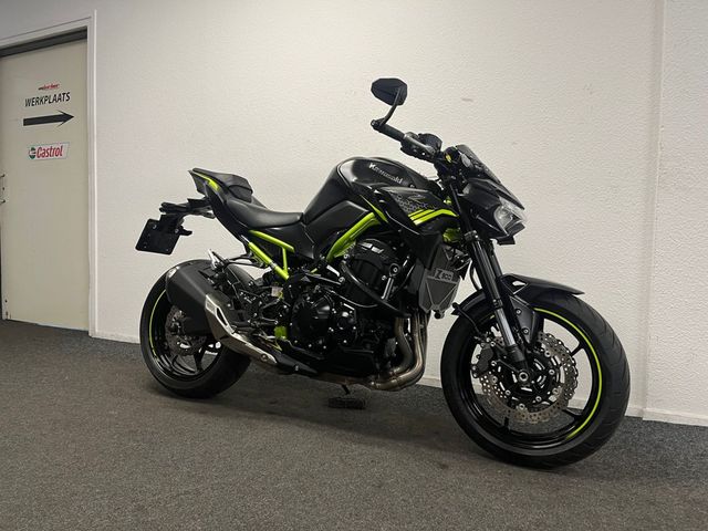 kawasaki - z900