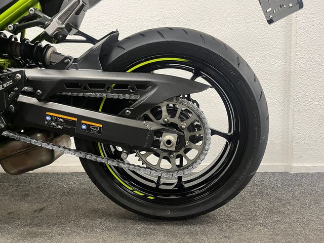 kawasaki - z900