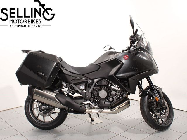 honda - nt-1100