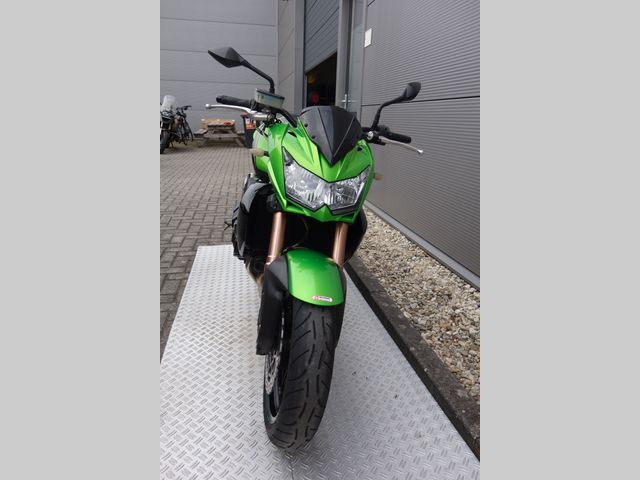 kawasaki - z-750-r